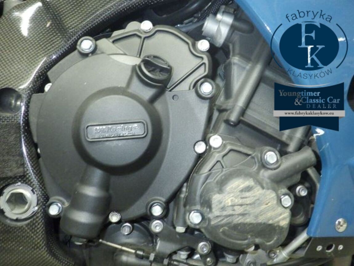 YAMAHA YZF-R1 2022 - zdjęcie 11