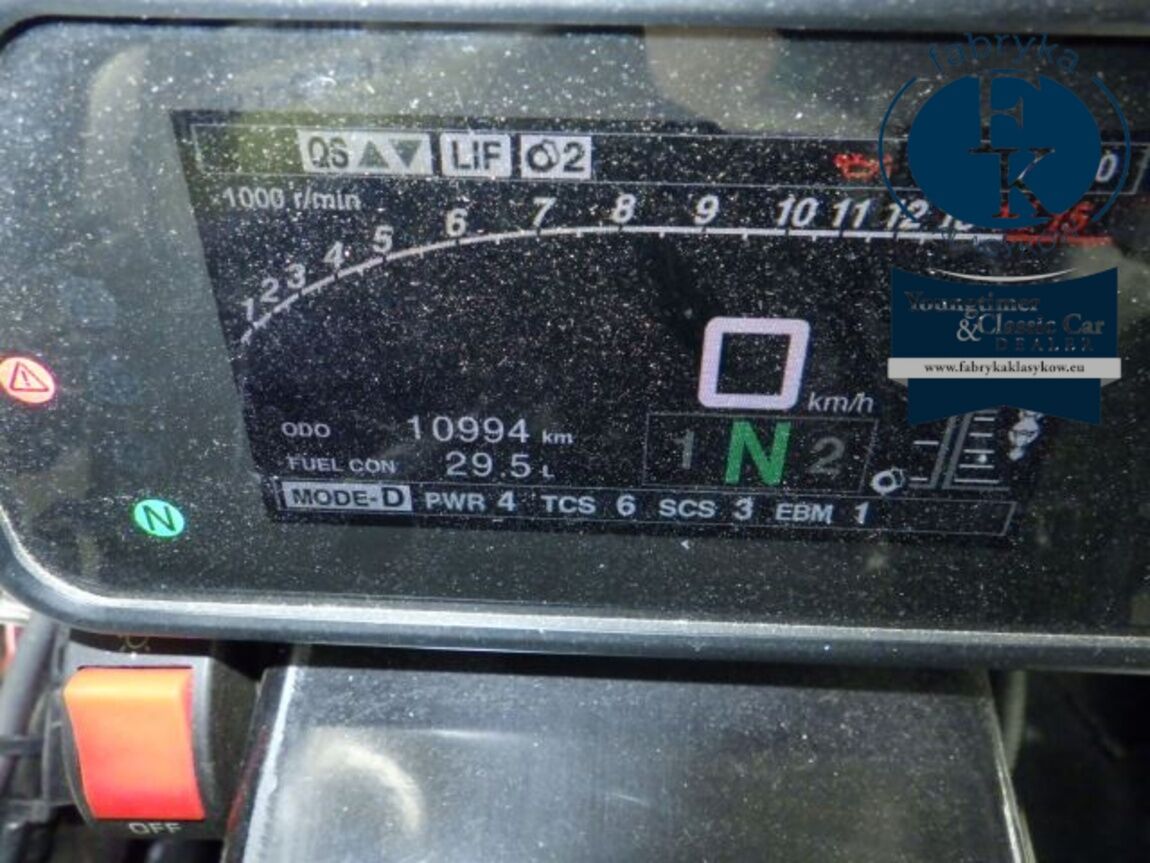 YAMAHA YZF-R1 2022 - zdjęcie 17
