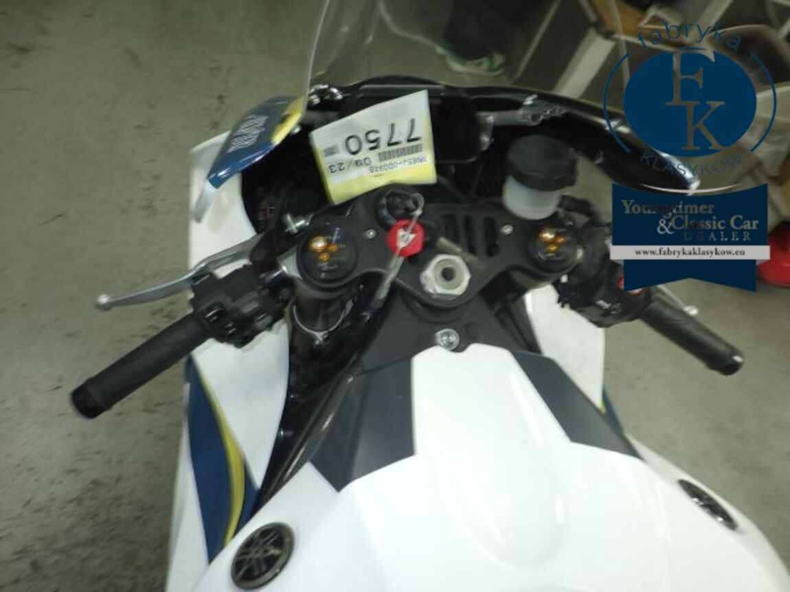 YAMAHA YZF-R1 2022 - zdjęcie 26