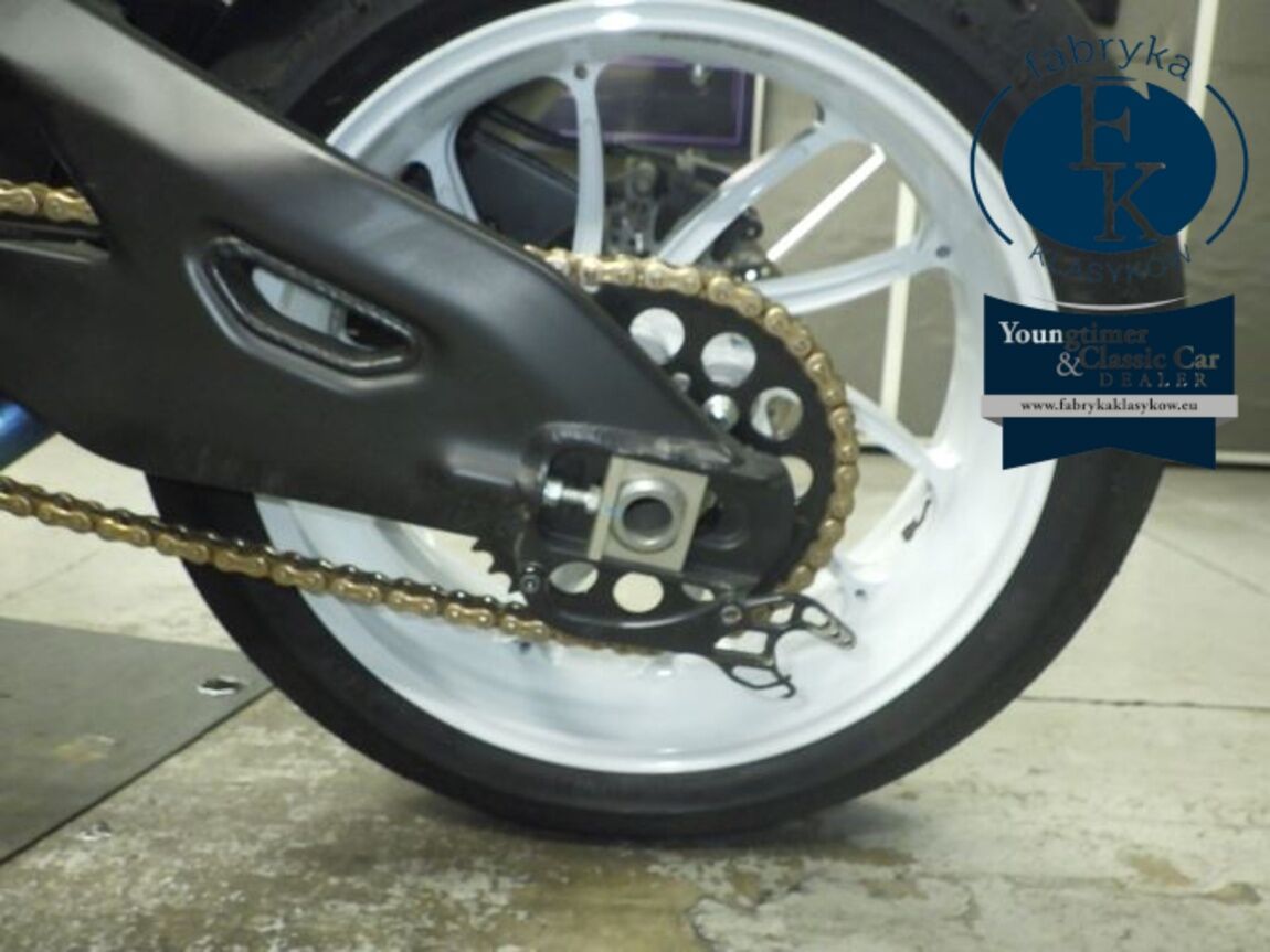 YAMAHA YZF-R1 2022 - zdjęcie 28
