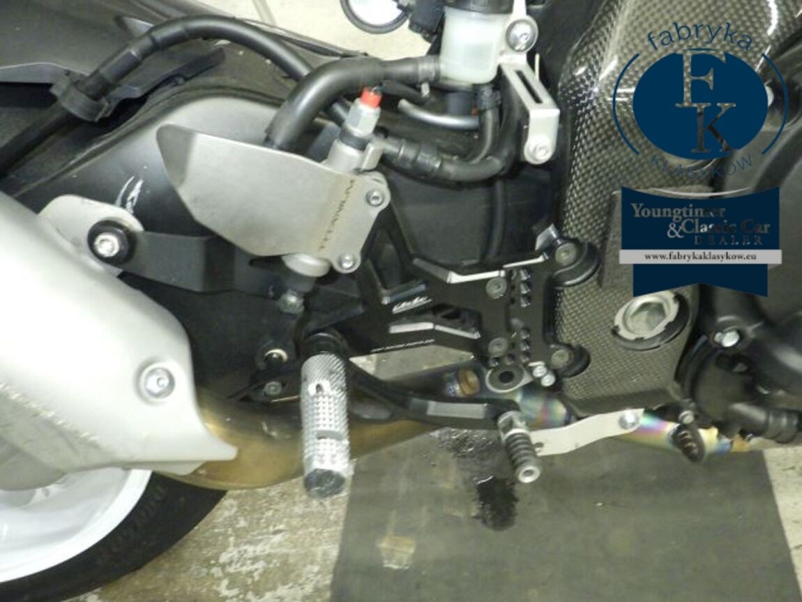 YAMAHA YZF-R1 2022 - zdjęcie 31