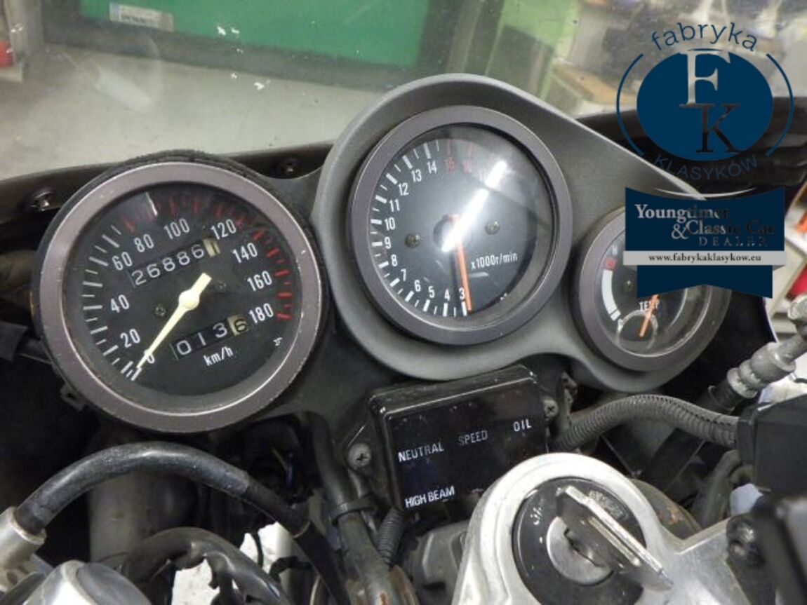 SUZUKI GSX-R400 1989 - zdjęcie 13