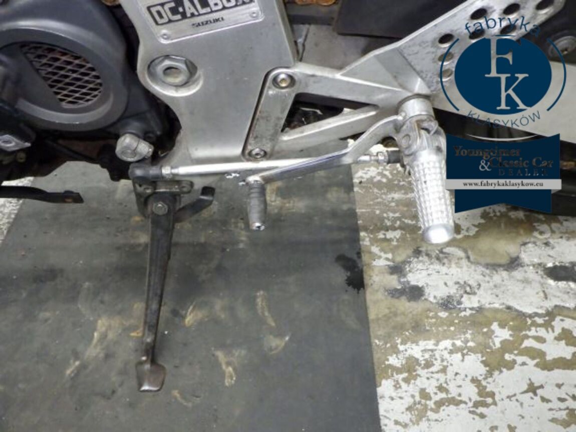 SUZUKI GSX-R400 1989 - zdjęcie 29