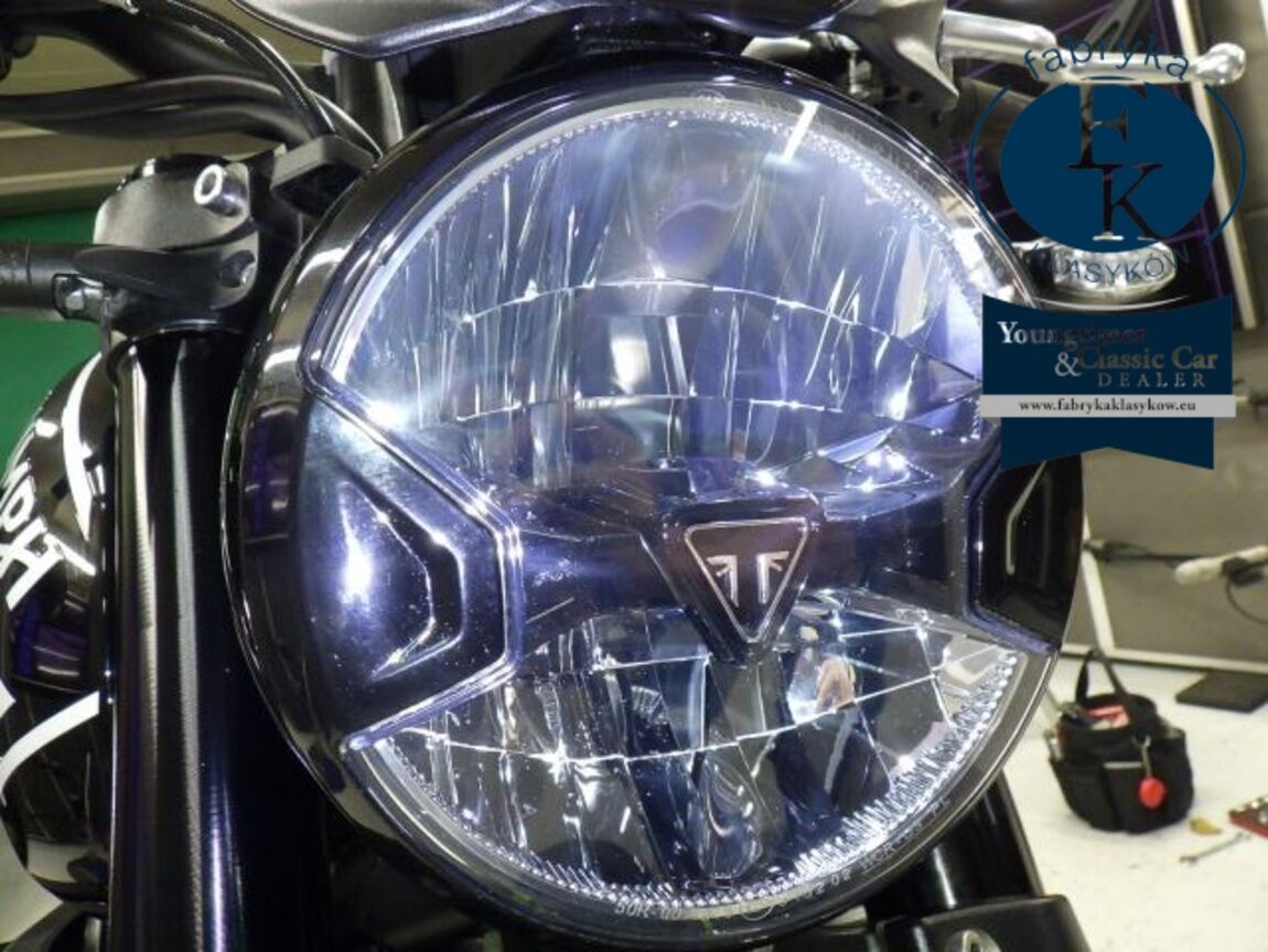 TRIUMPH TRIDENT 660 2023 - zdjęcie 15