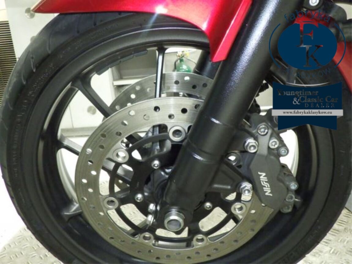 HONDA CB400SFV-4 BOLDORABS 2021 - zdjęcie 24