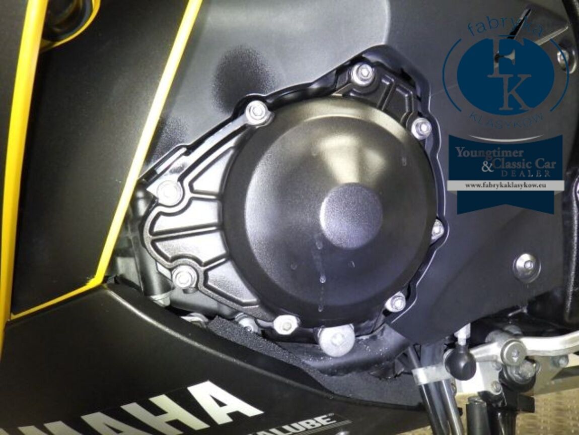 YAMAHA YZF-R1 2011 - zdjęcie 11