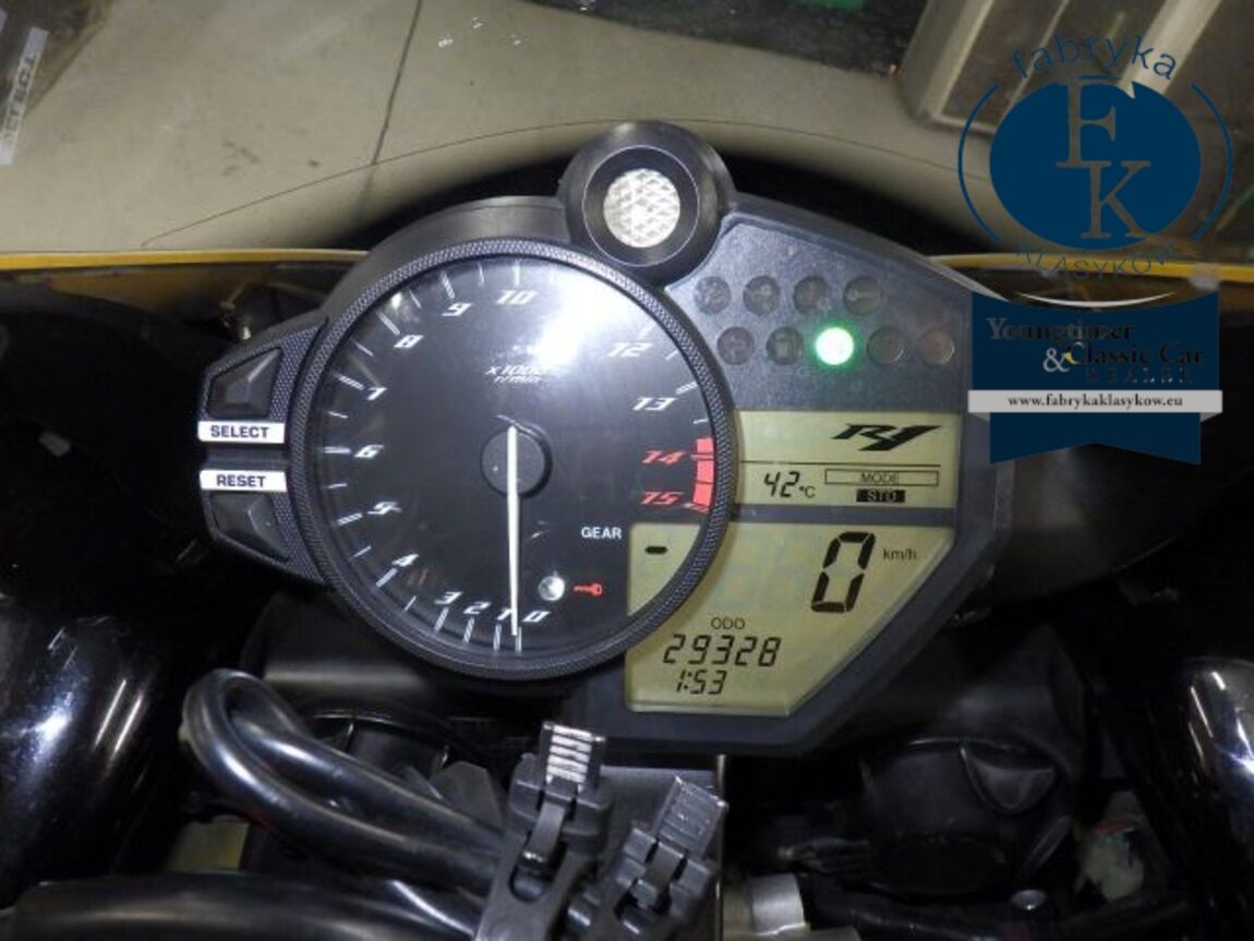 YAMAHA YZF-R1 2011 - zdjęcie 13