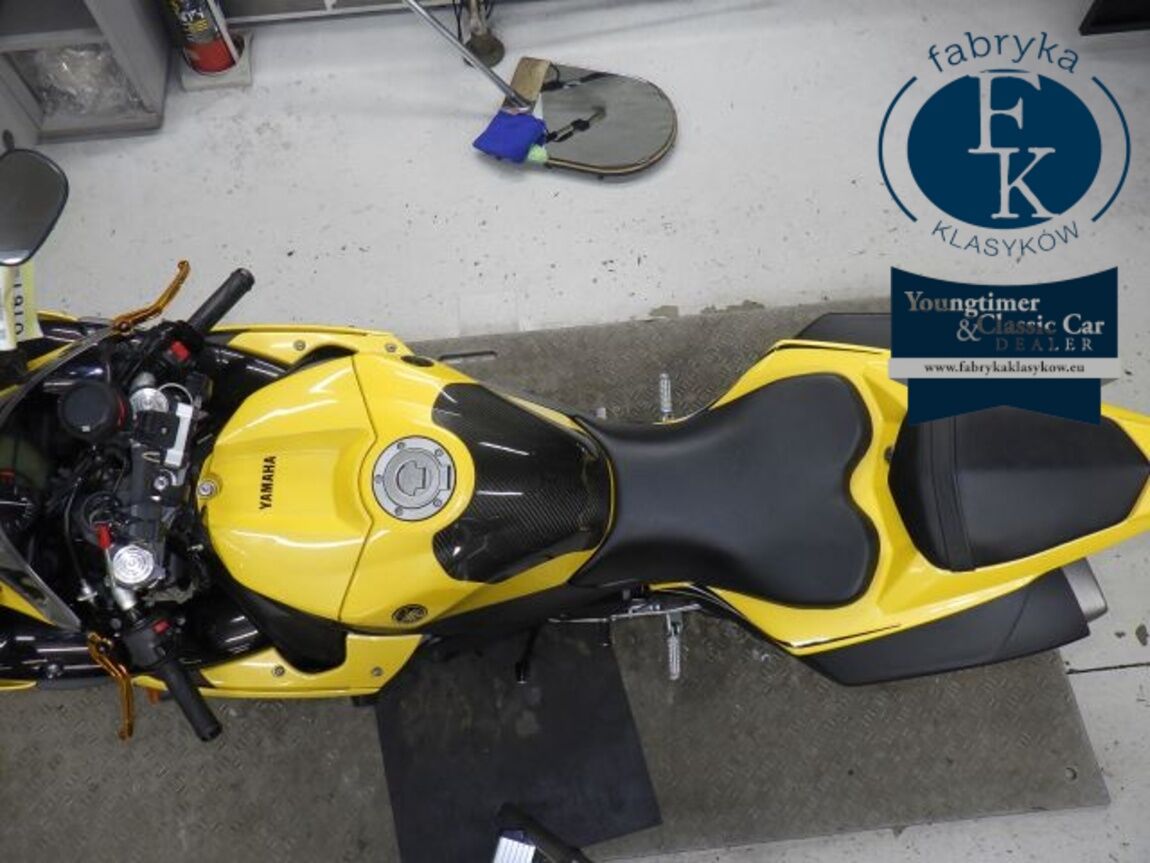 YAMAHA YZF-R1 2011 - zdjęcie 32