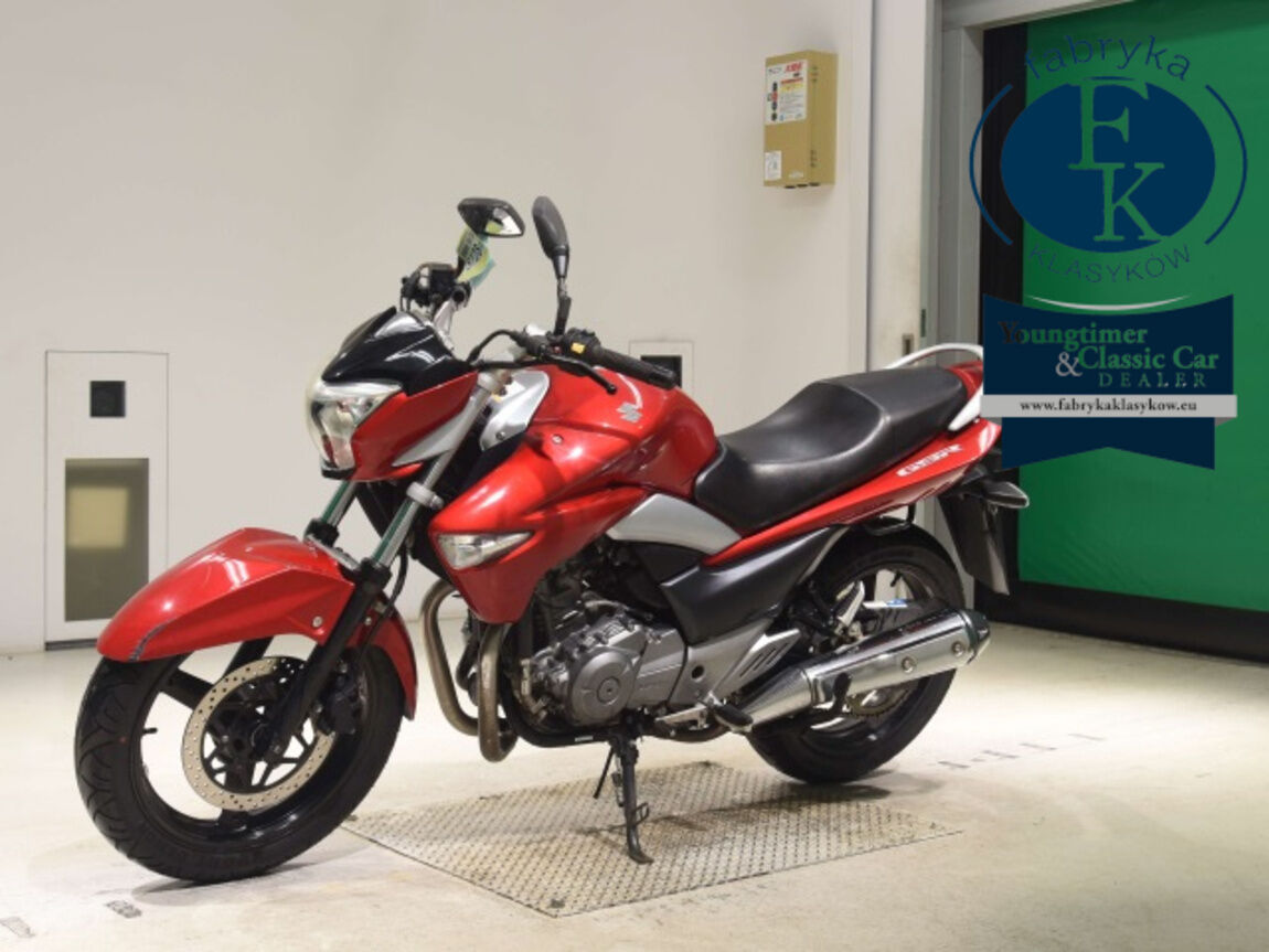 SUZUKI GSR250  - zdjęcie 5