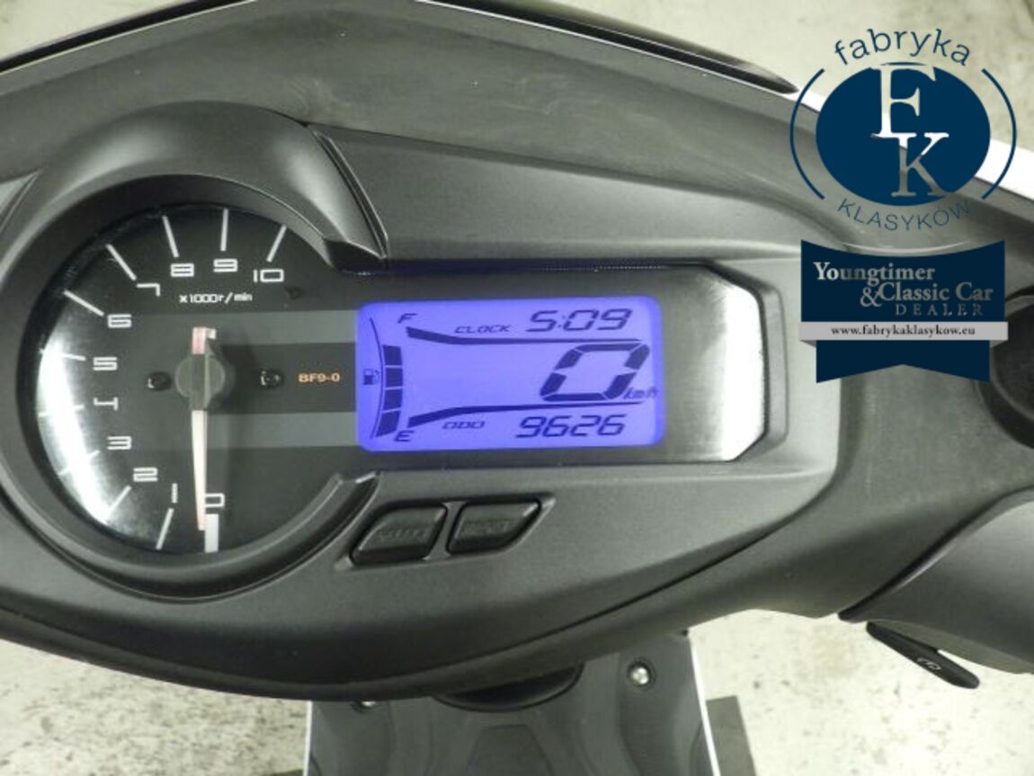 YAMAHA CYGNUS 125XSR-3  - zdjęcie 13