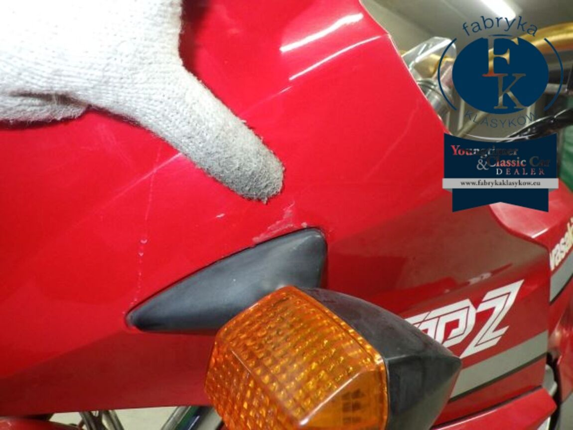 KAWASAKI GPZ900R 1987 - zdjęcie 18