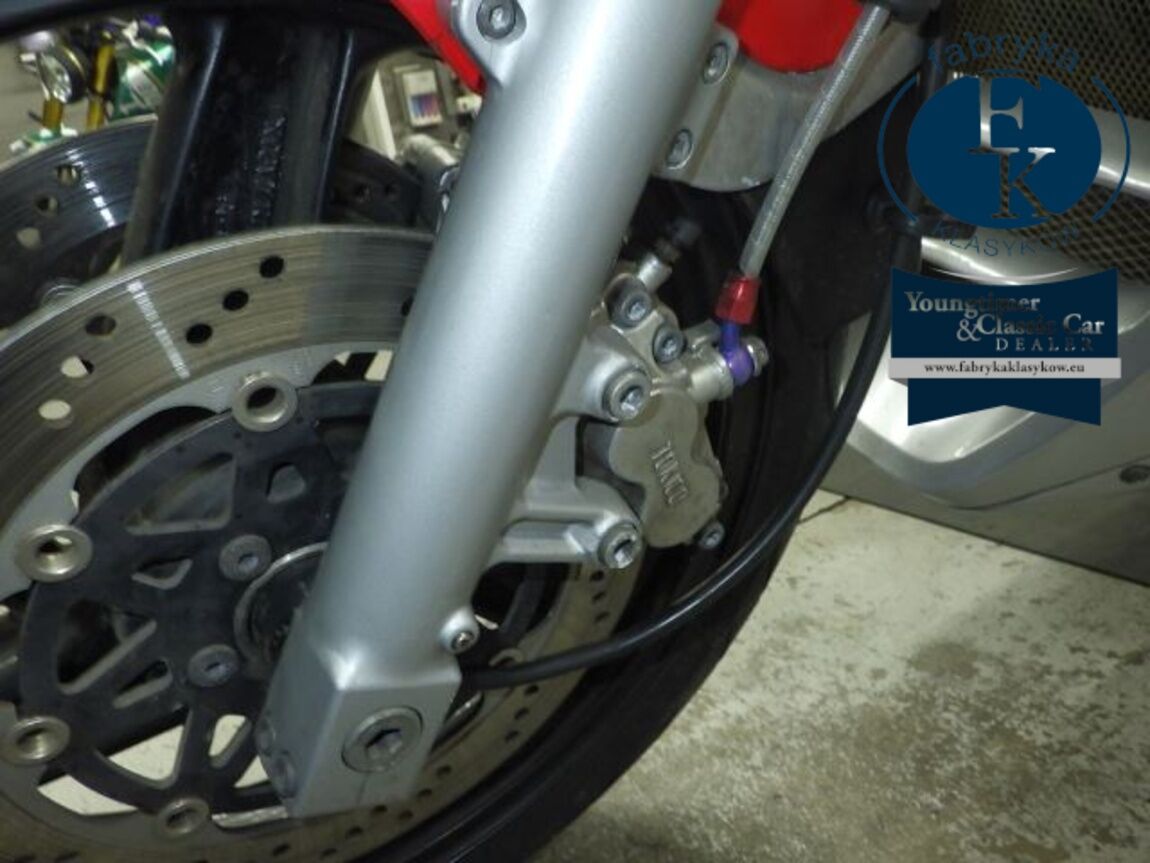 KAWASAKI GPZ900R 1987 - zdjęcie 22