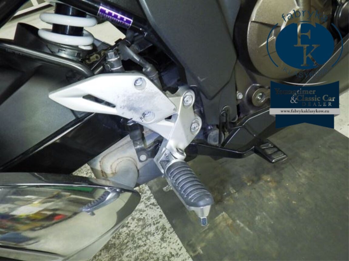 SUZUKI JIKUSA-250SF  - zdjęcie 29