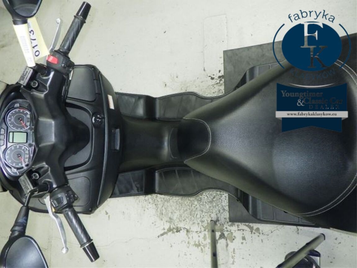 SUZUKI BURGMAN 200A  - zdjęcie 32