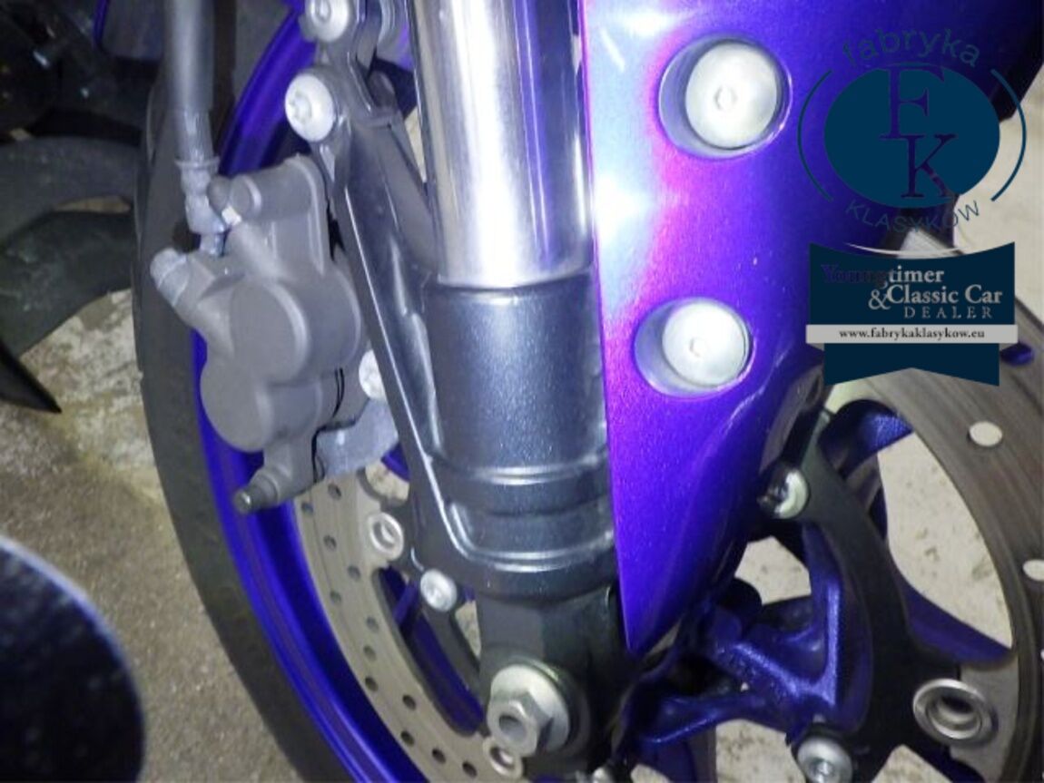 YAMAHA YZF-R25  - zdjęcie 24
