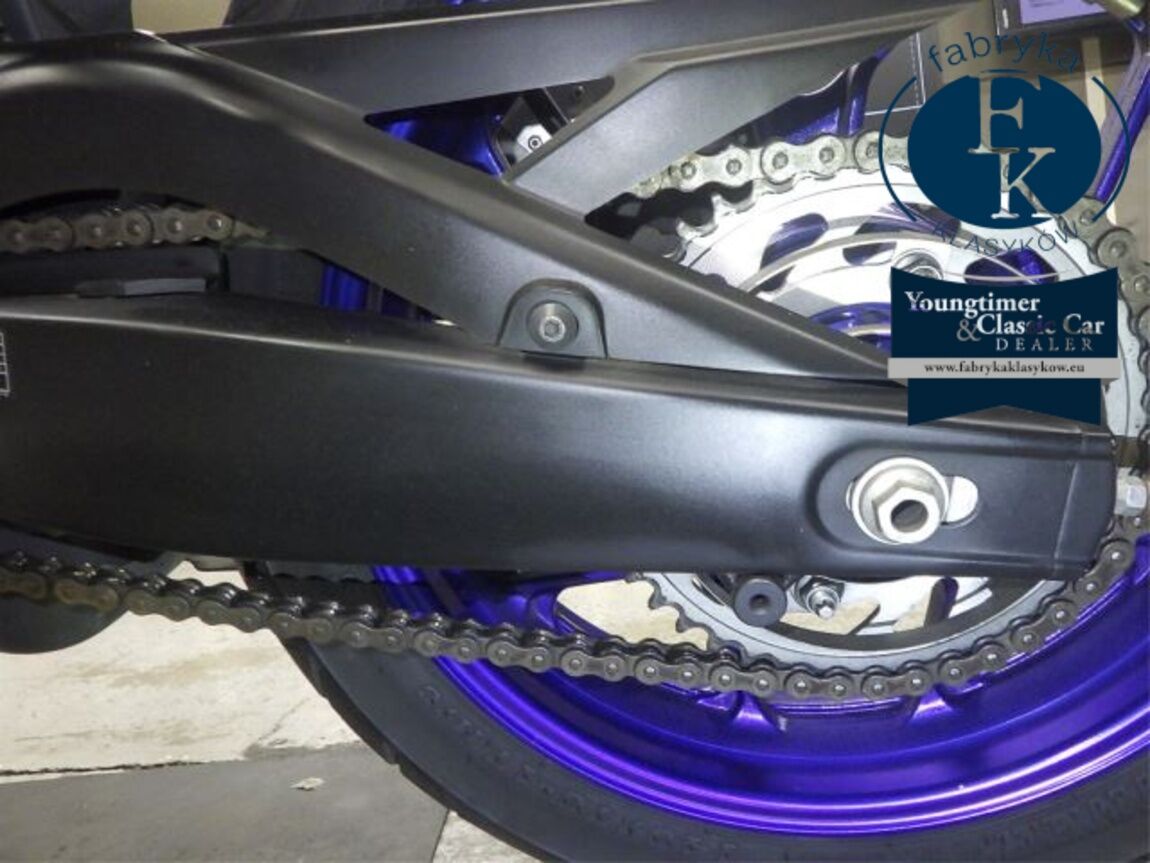 YAMAHA YZF-R25  - zdjęcie 28