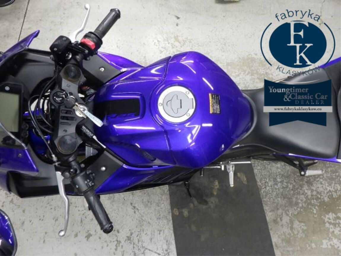 YAMAHA YZF-R25  - zdjęcie 31