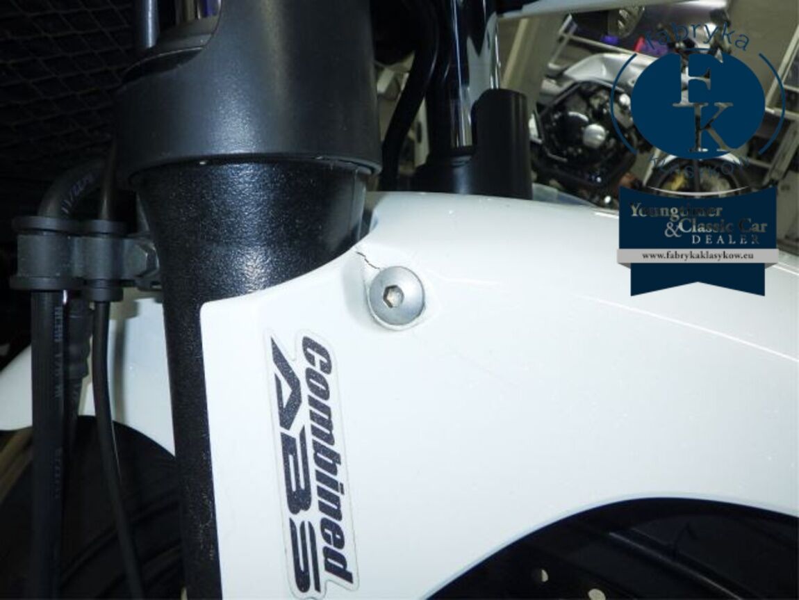 HONDA CB1300ST 2011 - zdjęcie 17