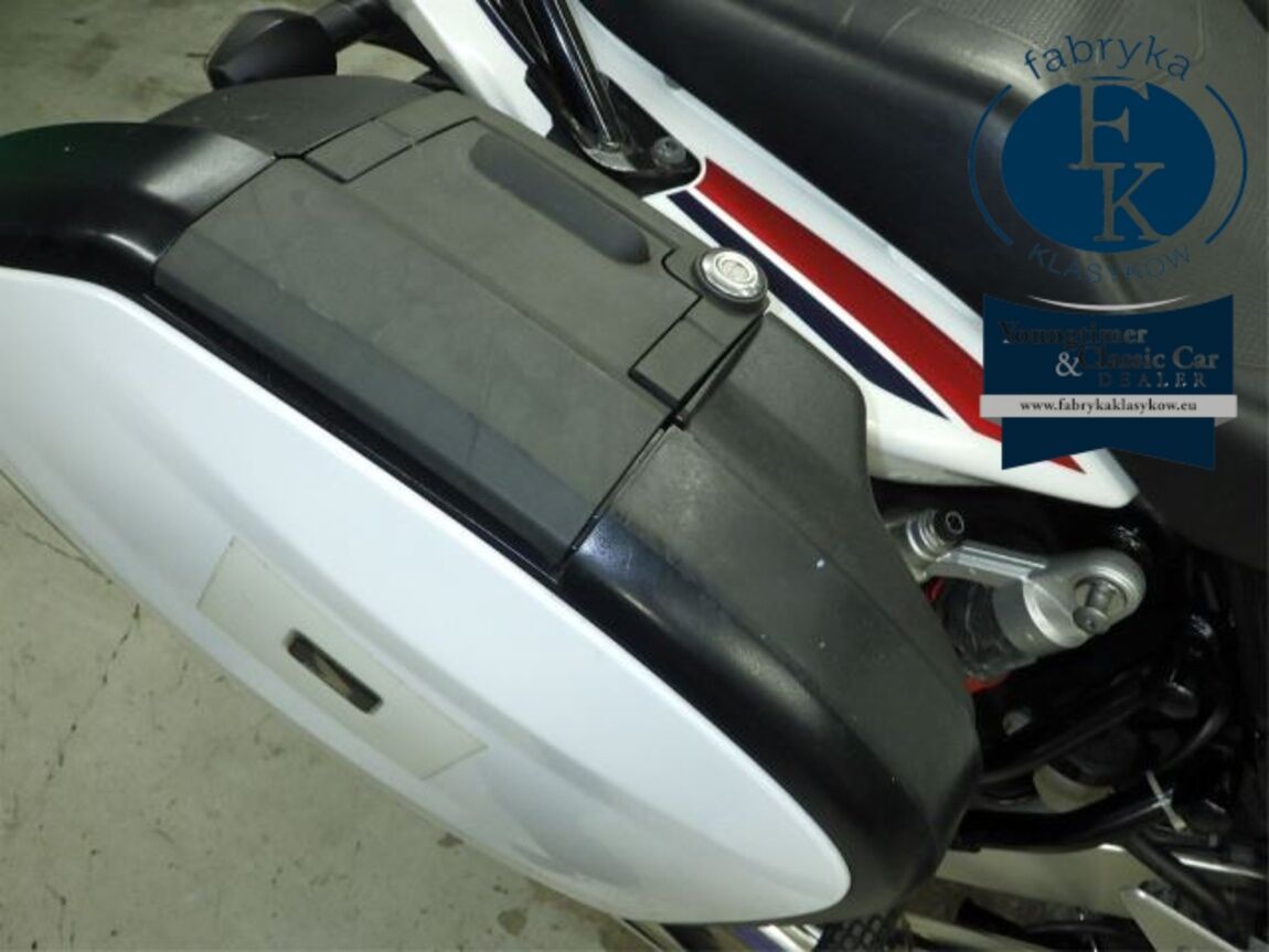 HONDA CB1300ST 2011 - zdjęcie 20