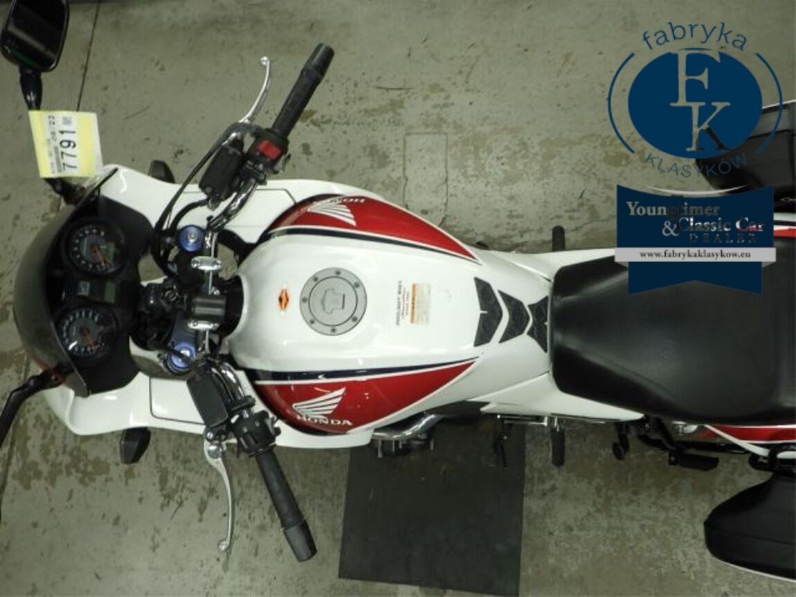 HONDA CB1300ST 2011 - zdjęcie 32