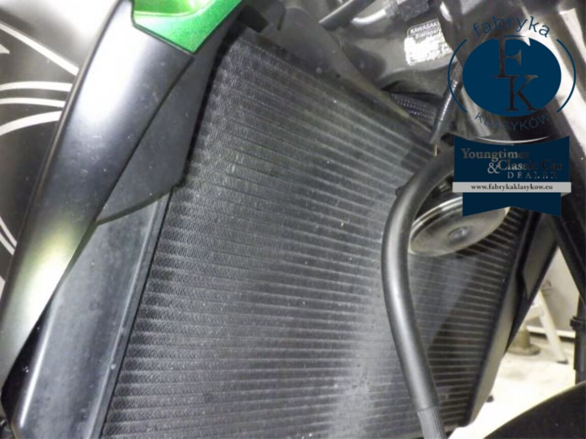 KAWASAKI Z1000-5A 2018 - zdjęcie 9