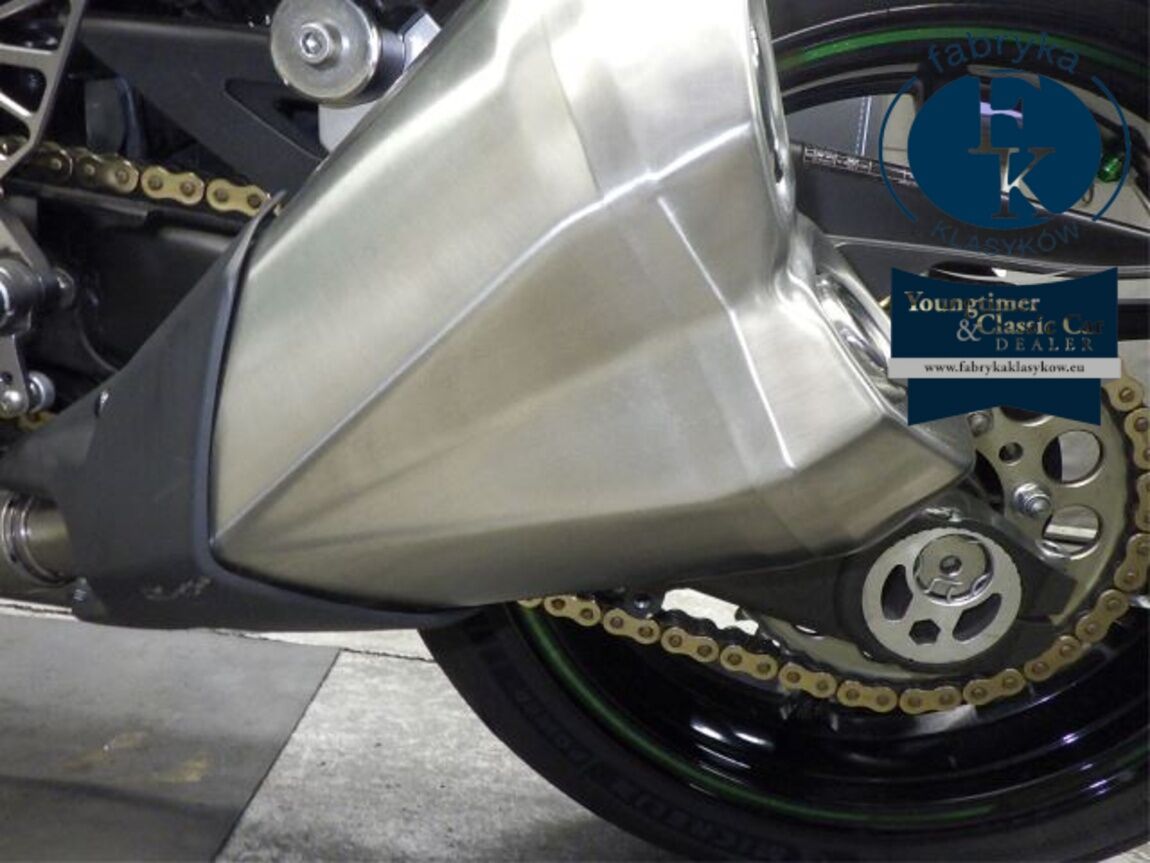 KAWASAKI Z1000-5A 2018 - zdjęcie 16