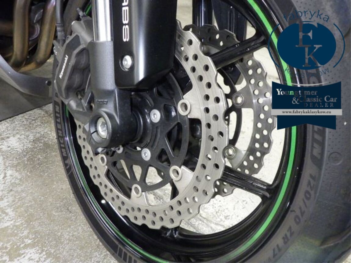 KAWASAKI Z1000-5A 2018 - zdjęcie 24
