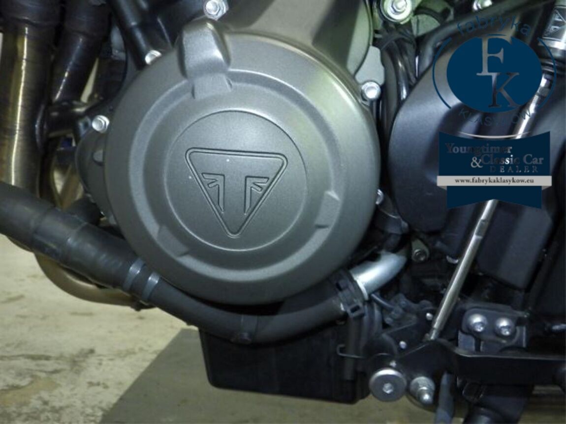 TRIUMPH TRIDENT 660 2022 - zdjęcie 12