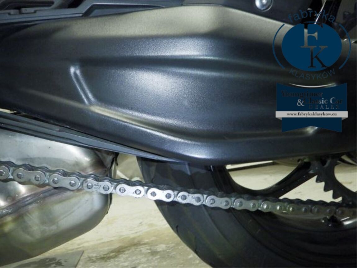 TRIUMPH TRIDENT 660 2022 - zdjęcie 28