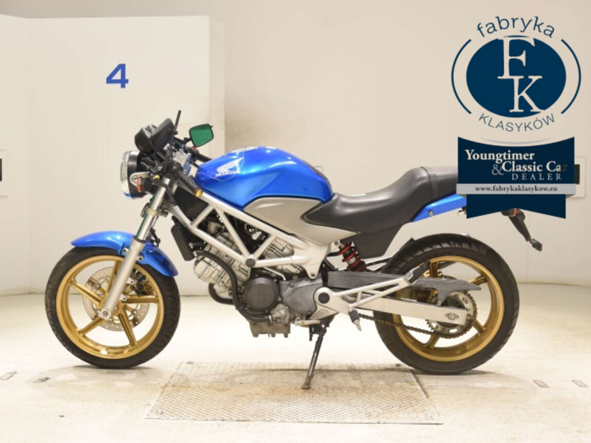 HONDA VTR250  - zdjęcie 3