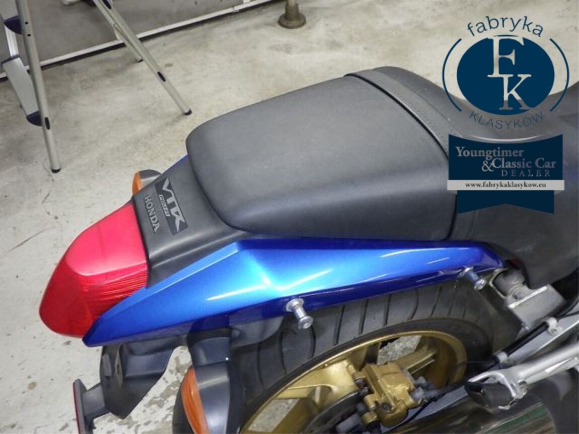 HONDA VTR250  - zdjęcie 20