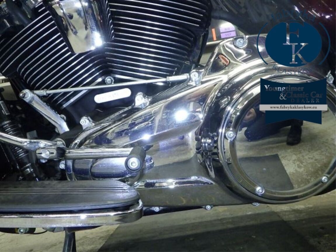 HARLEY-DAVIDSON FLTRX1750 2018 - zdjęcie 9