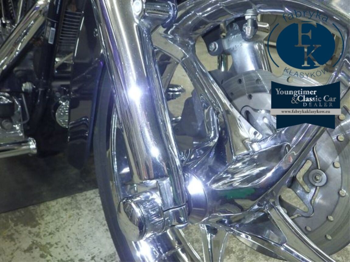 HARLEY-DAVIDSON FLSTSE1800CVO 2011 - zdjęcie 23