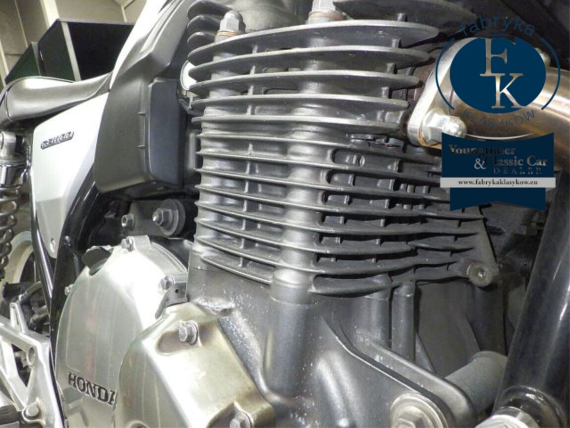 HONDA CB1100 2013 - zdjęcie 10