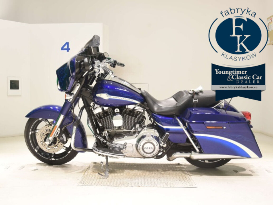 HARLEY-DAVIDSON FLHXSE1800CVO 2010 - zdjęcie 3