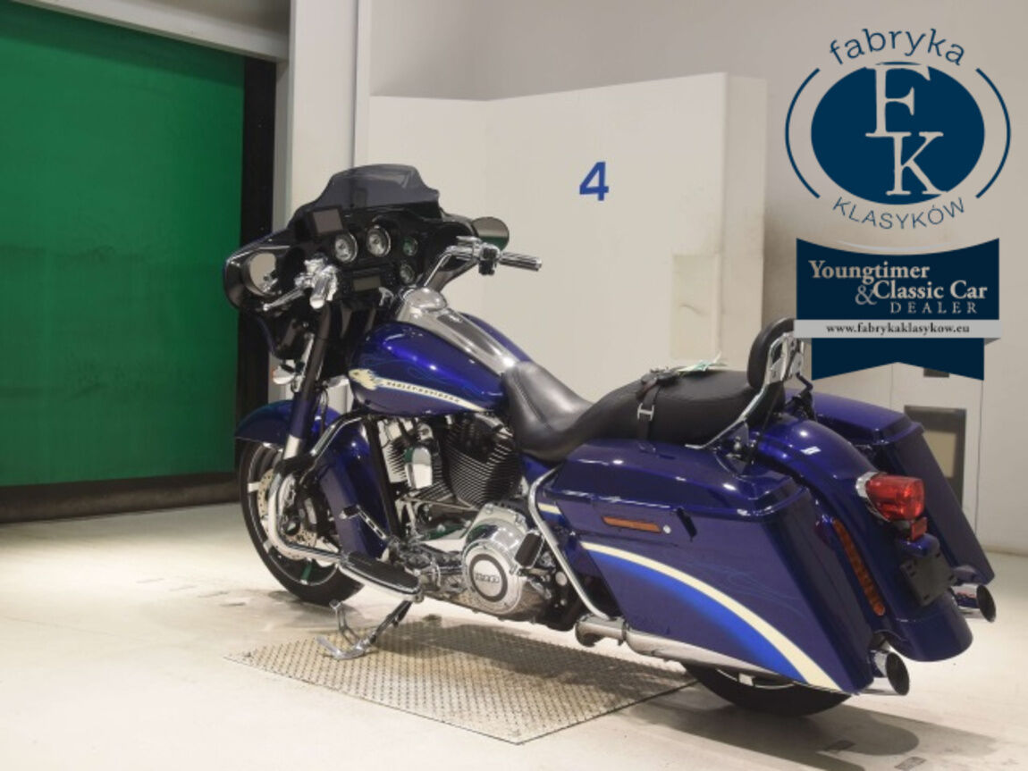 HARLEY-DAVIDSON FLHXSE1800CVO 2010 - zdjęcie 7