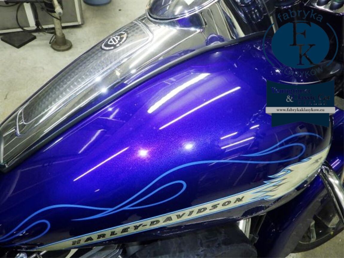 HARLEY-DAVIDSON FLHXSE1800CVO 2010 - zdjęcie 19