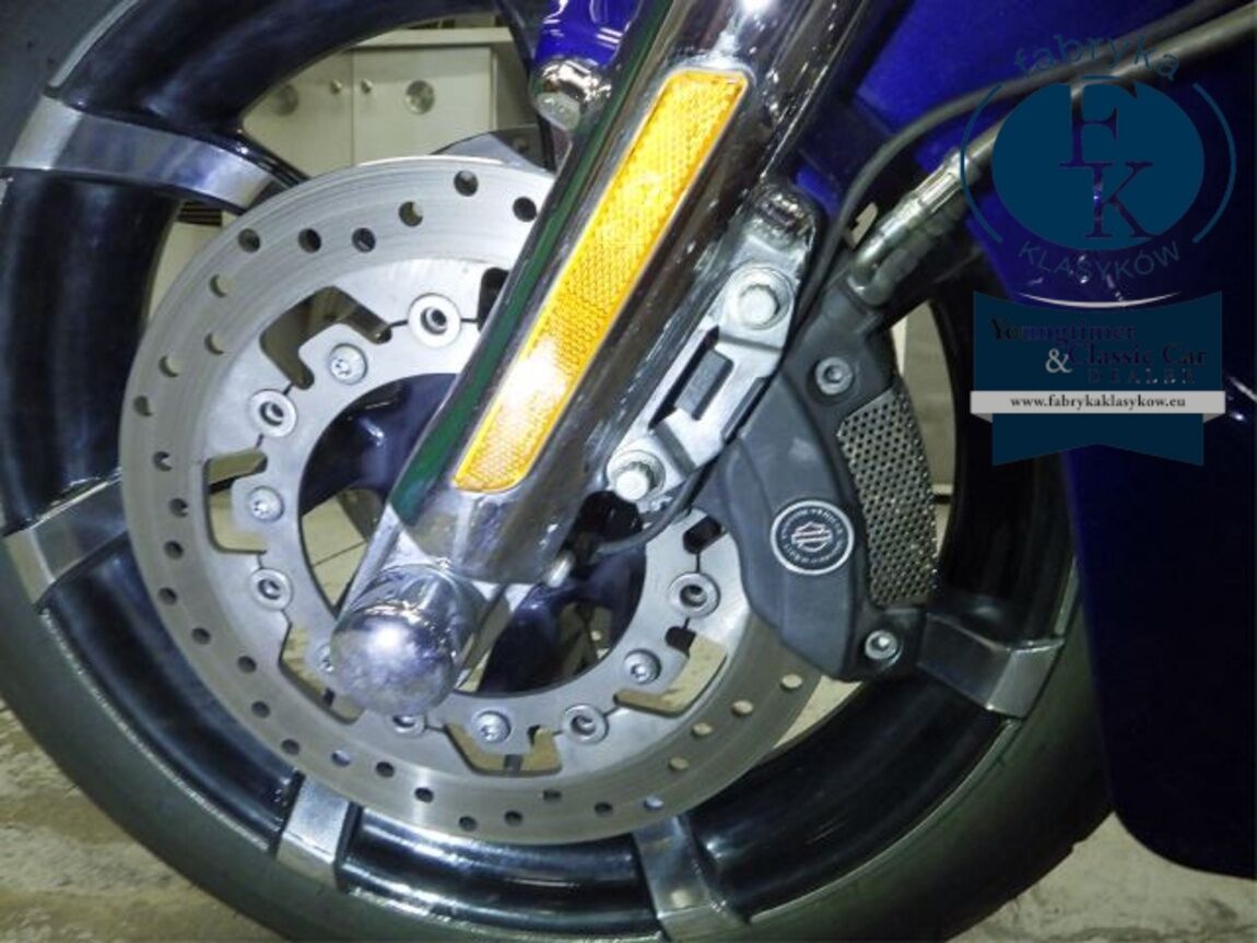HARLEY-DAVIDSON FLHXSE1800CVO 2010 - zdjęcie 22