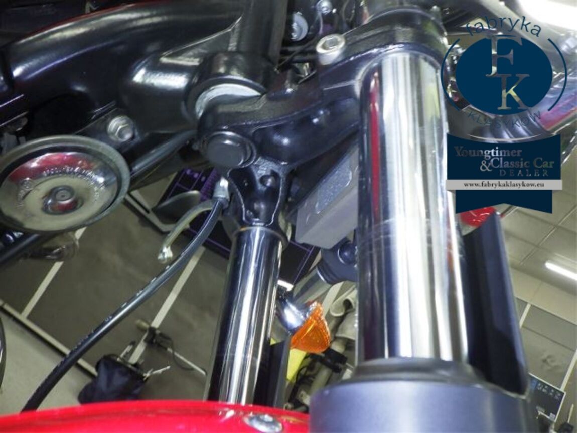 TRIUMPH THRUXTON 2012 - zdjęcie 23