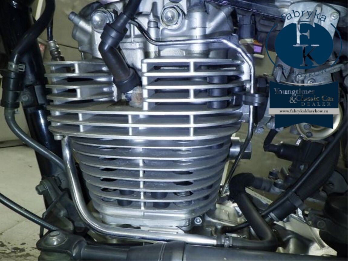 YAMAHA SR400-4 2016 - zdjęcie 11