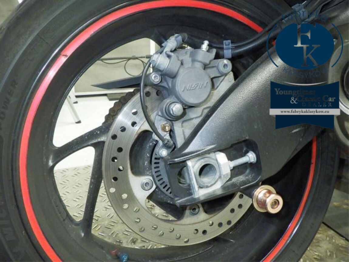 SUZUKI GSX-S1000F 2016 - zdjęcie 26