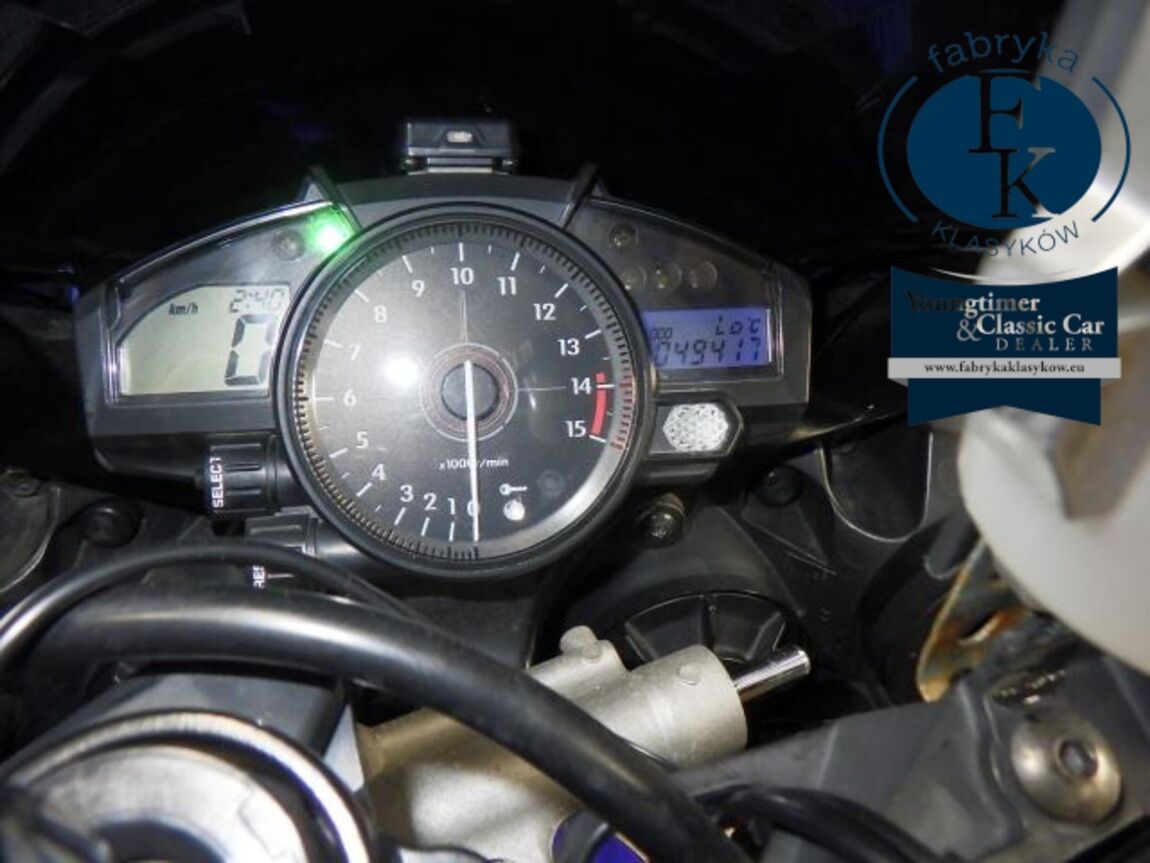 YAMAHA YZF-R1 2007 - zdjęcie 16