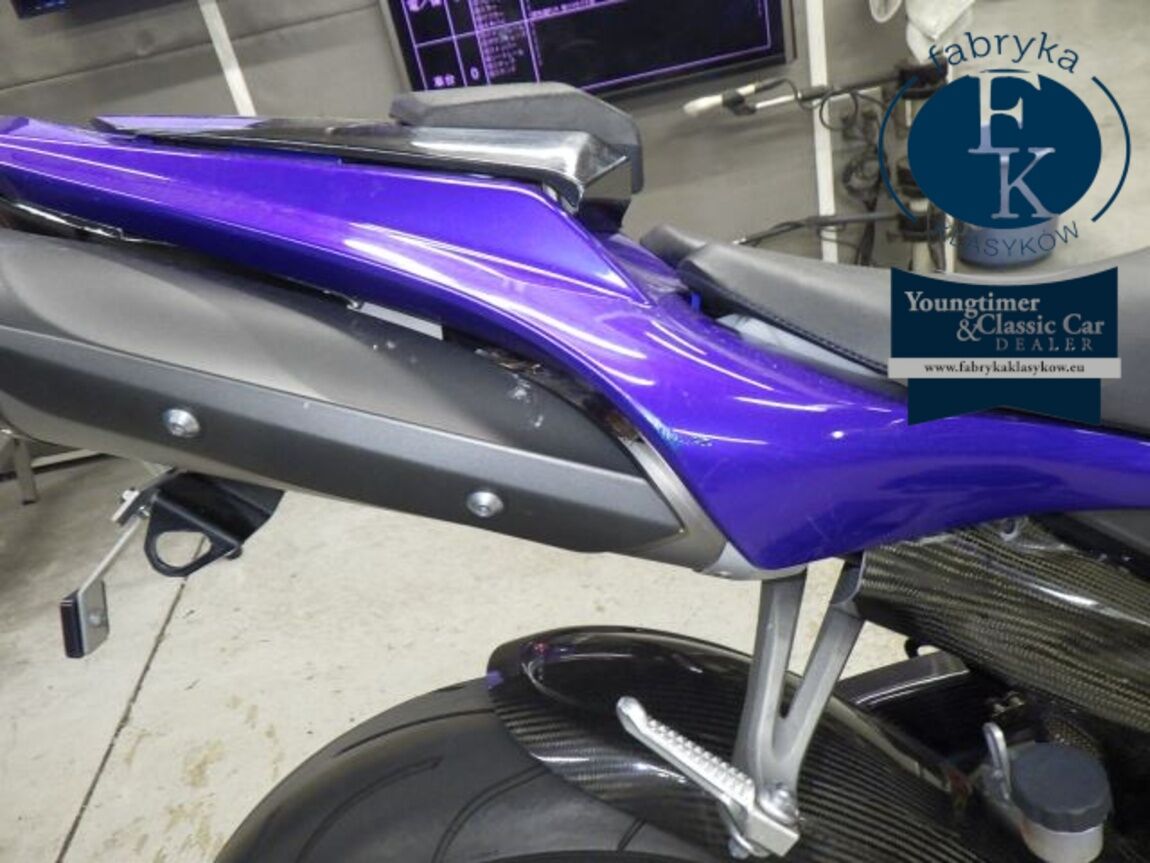 YAMAHA YZF-R1 2007 - zdjęcie 18