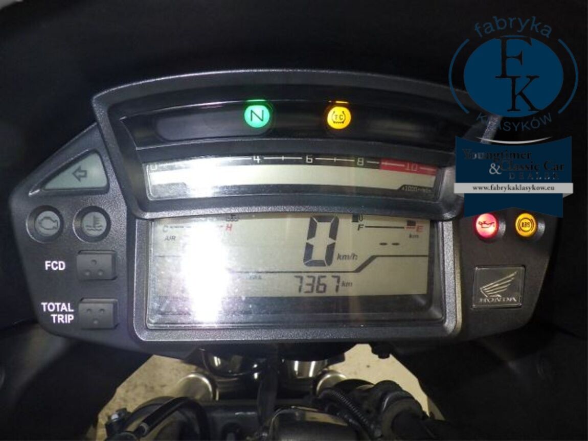 HONDA VFR1200XD 2017 - zdjęcie 13