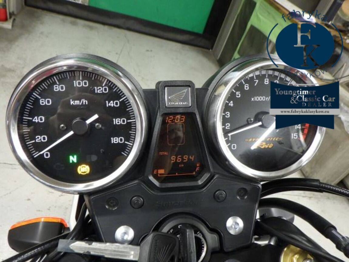 HONDA CB400SFV-4ABS 2016 - zdjęcie 15