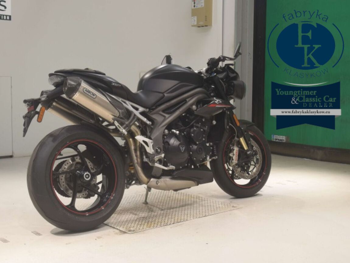 TRIUMPH STREET TRIPLE RS 2019 - zdjęcie 6