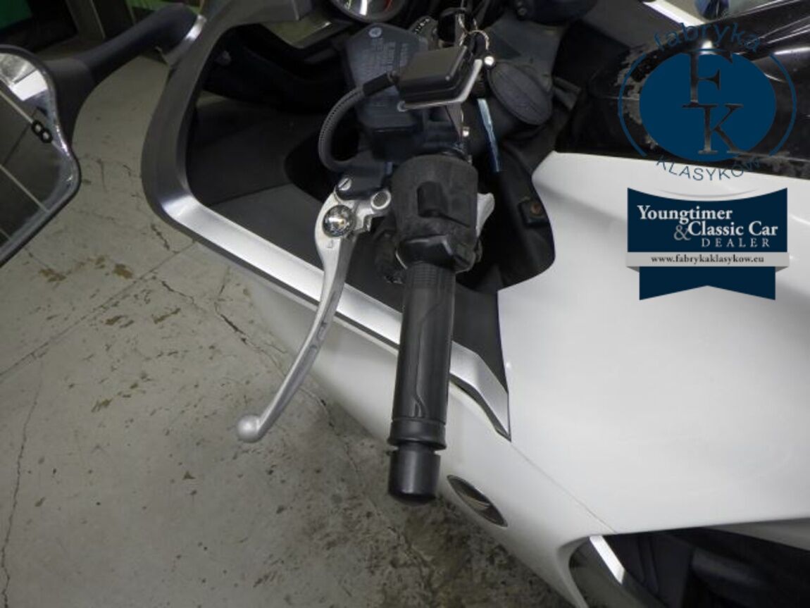 HONDA VFR1200F 2010 - zdjęcie 24