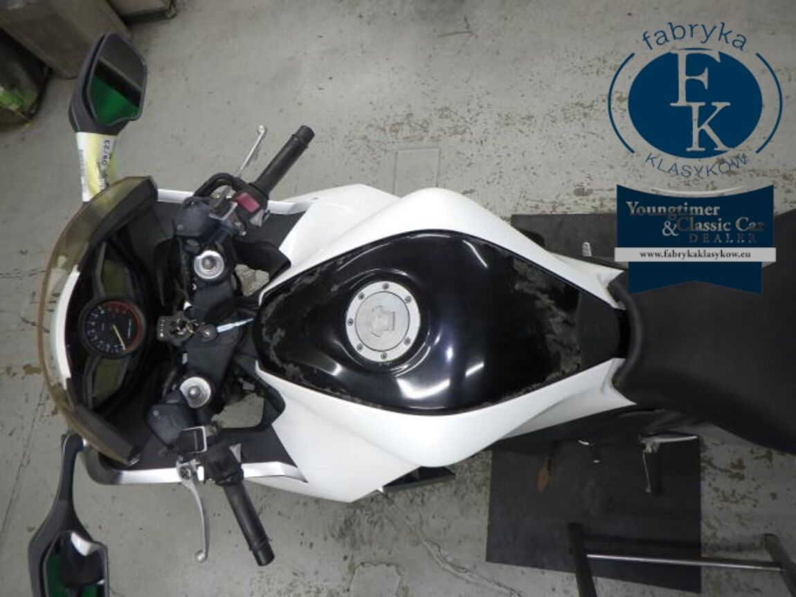 HONDA VFR1200F 2010 - zdjęcie 32