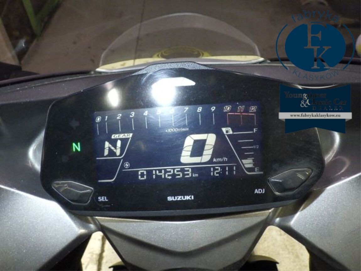 SUZUKI JIKUSA-250SF  - zdjęcie 15