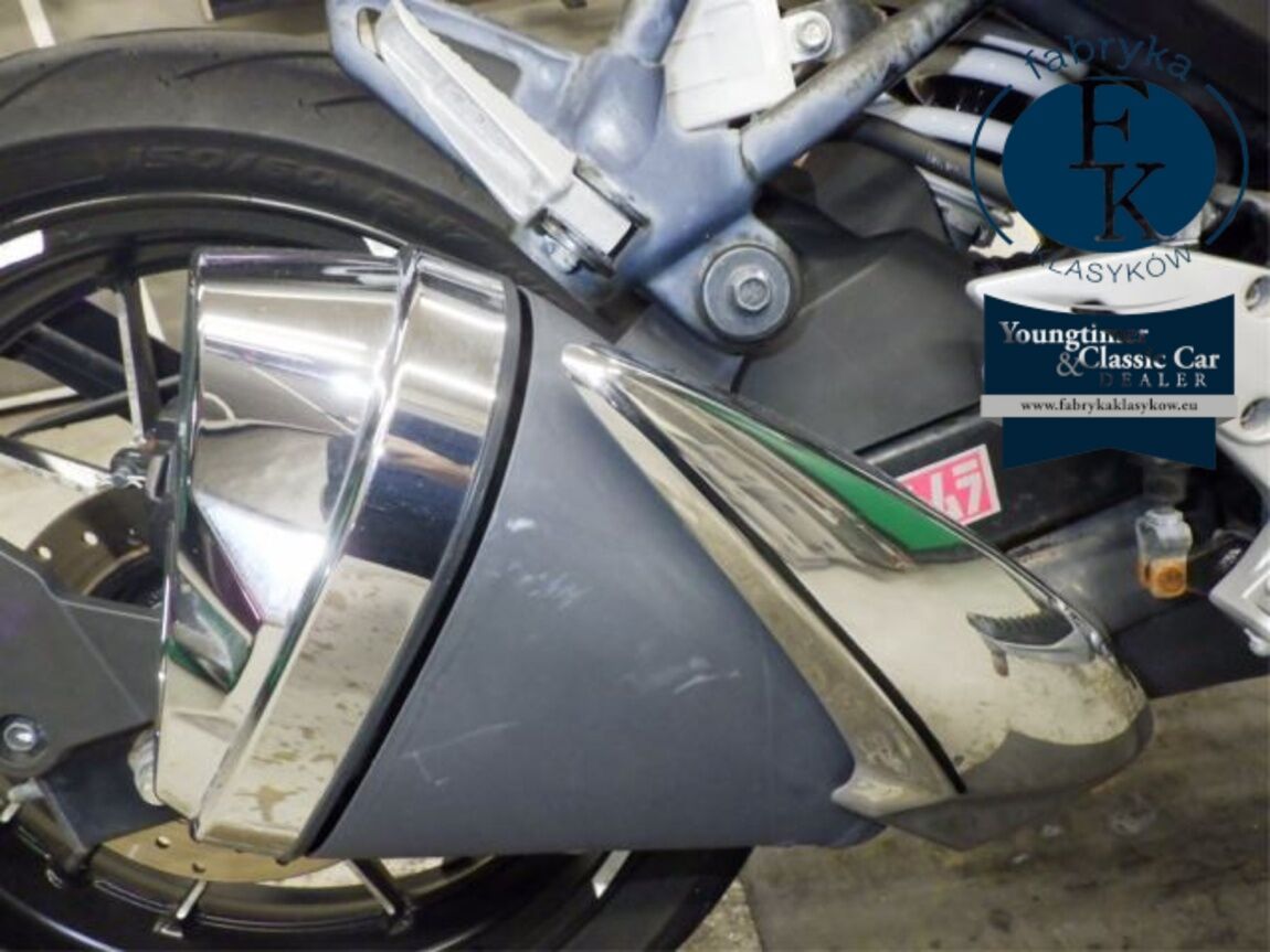 SUZUKI JIKUSA-250SF  - zdjęcie 18